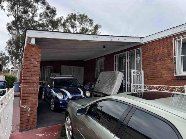 San Diego, CA 92113,427 S 46th Street
