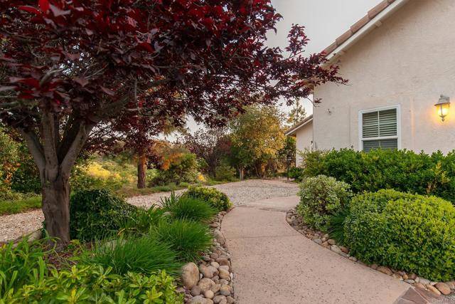 Alpine, CA 91901,2311 ARMENTROUT LN
