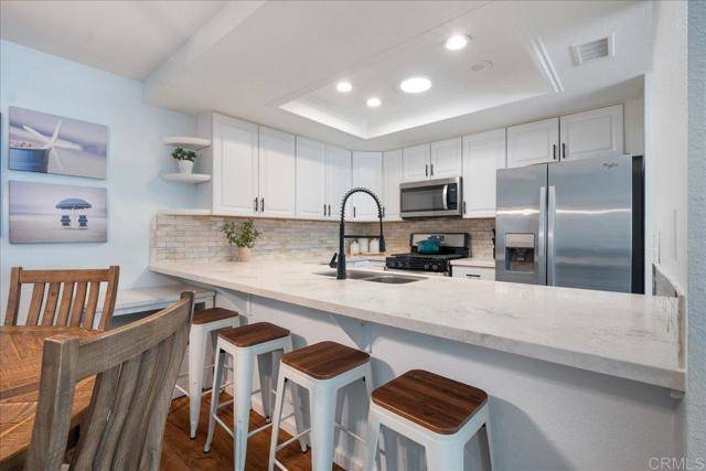 Oceanside, CA 92057,255 Oleander Drive
