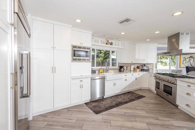 San Diego, CA 92106,3511 Dickens Street