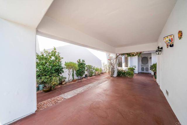 Oceanside, CA 92056,4704 Cordoba Way