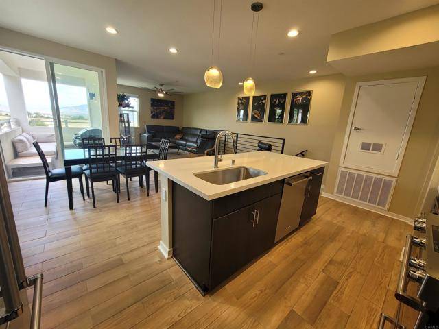 Chula Vista, CA 91915,2072 Tango Loop #2