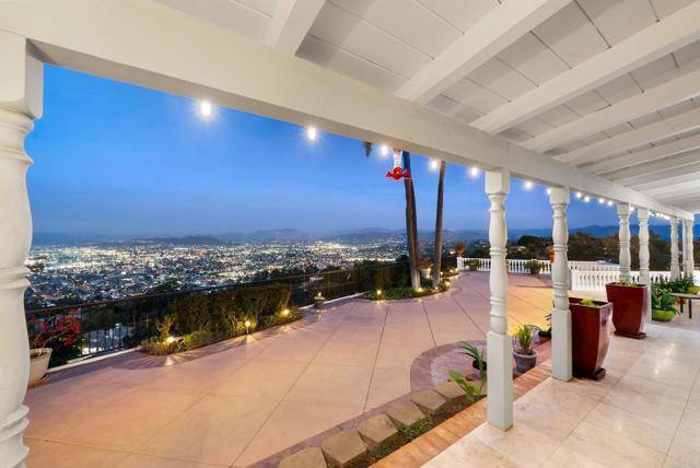 La Mesa, CA 91941,10310 Fuerte Drive