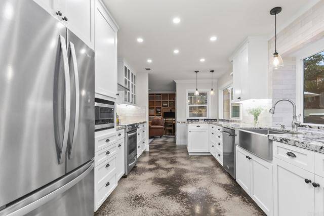 El Cajon, CA 92019,11734 VIA SEFTON