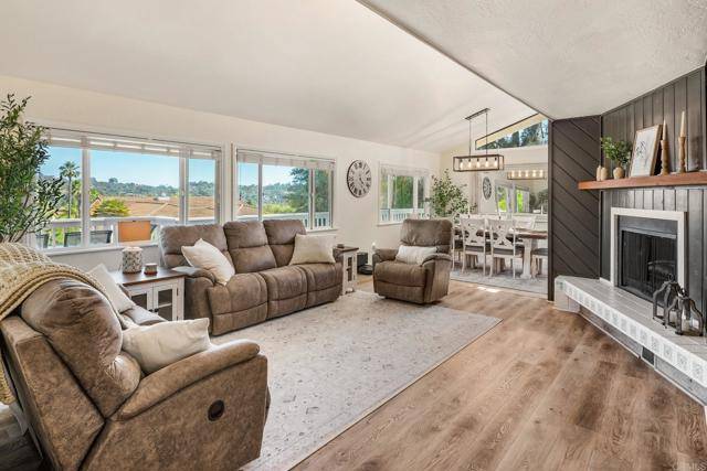 Escondido, CA 92026,10518 Moon View Way