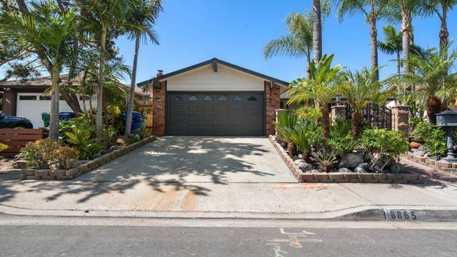 San Diego, CA 92119,8865 Highsmith Lane