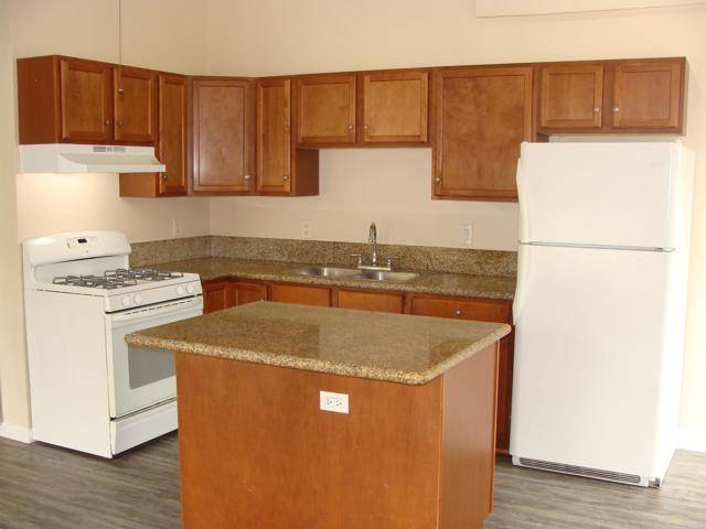 Lakeside, CA 92040,12652 Julian Ave