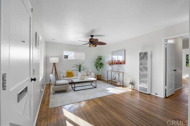 San Diego, CA 92117,4454 Ute Drive
