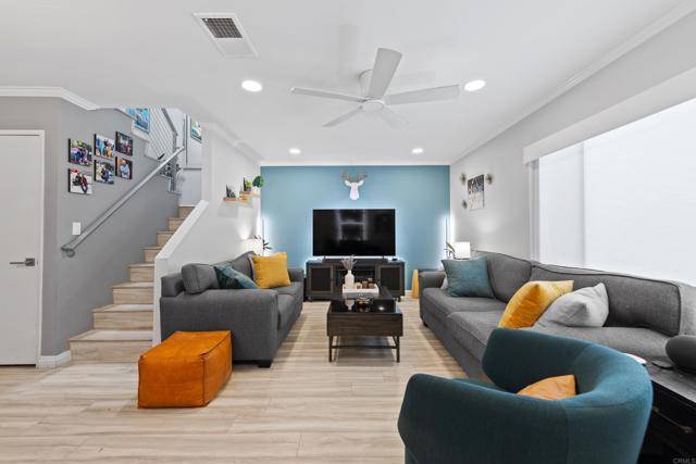 San Diego, CA 92104,3676 Bancroft St #2