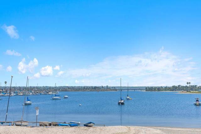 San Diego, CA 92109,3366 Bayside Walk