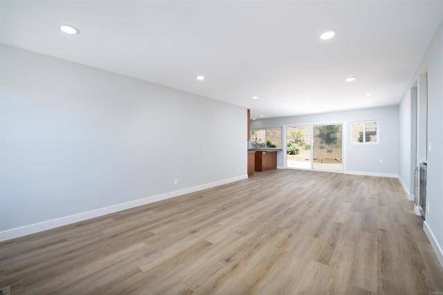 Poway, CA 92064,13050 Tuscarora Drive