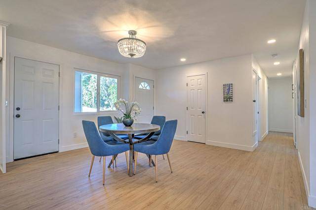 Santee, CA 92071,9455 Hornbuckle