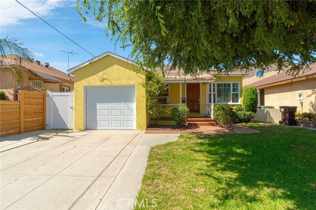 Hawthorne, CA 90250,4565 W 137th Place