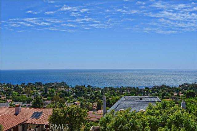 Palos Verdes Estates, CA 90274,2512 Via Olivera