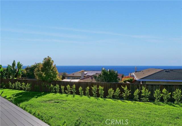 Rancho Palos Verdes, CA 90275,30033 Avenida Celestial