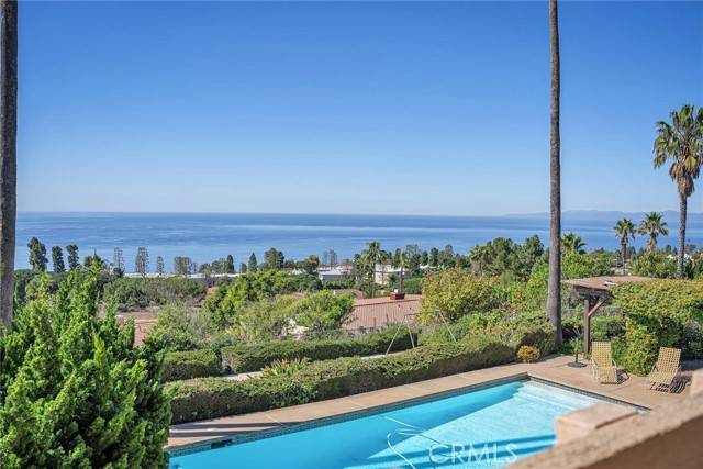 Rancho Palos Verdes, CA 90275,30143 Cartier Drive