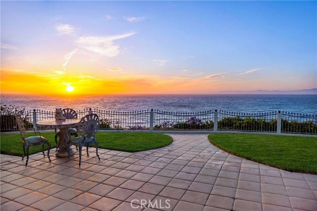 Palos Verdes Estates, CA 90274,269 Rocky Point Road