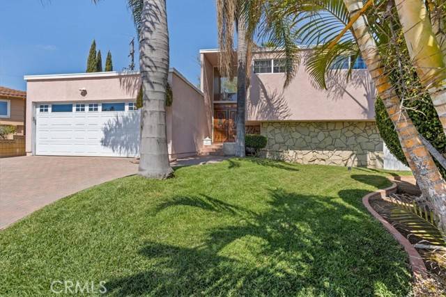 Harbor City, CA 90710,23833 Livewood Lane