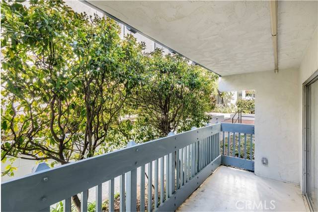 Redondo Beach, CA 90277,607 S Prospect Avenue #104