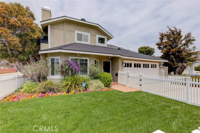 Redondo Beach, CA 90278,2301 Marshallfield Lane #A