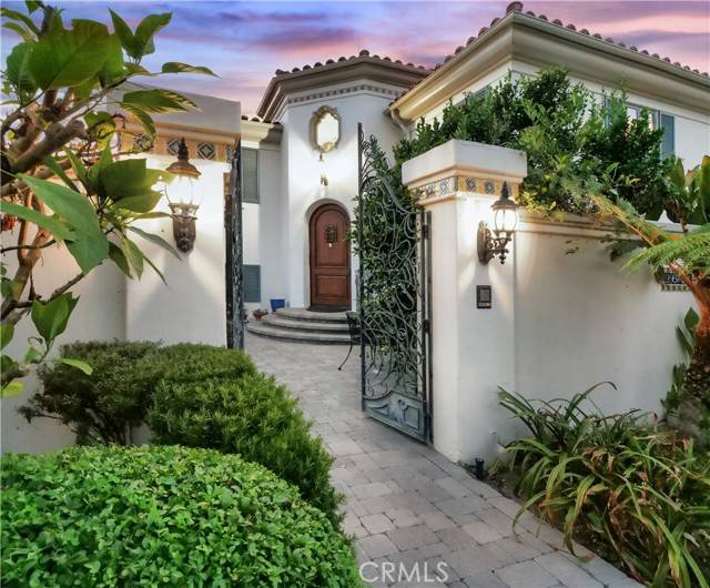 Palos Verdes Estates, CA 90274,2641 Via Valdes