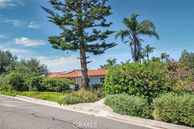 Palos Verdes Estates, CA 90274,721 Via Del Monte