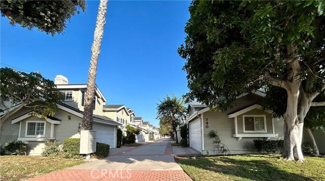 Redondo Beach, CA 90278,740 Meyer Lane #15