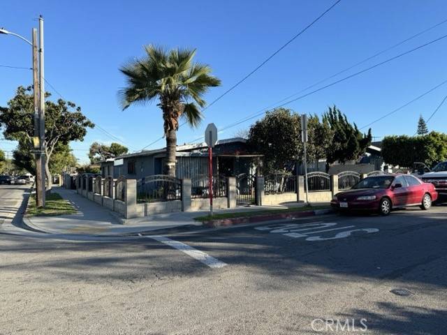 Inglewood, CA 90303,10802 Doty Avenue