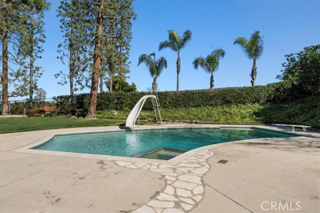 Rolling Hills Estates, CA 90274,8 Bay Mare Lane