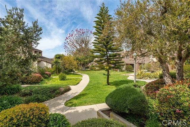 Rancho Palos Verdes, CA 90275,28115 Ridgeforest Court