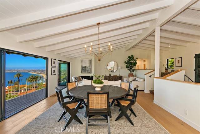 Palos Verdes Estates, CA 90274,813 Via Somonte