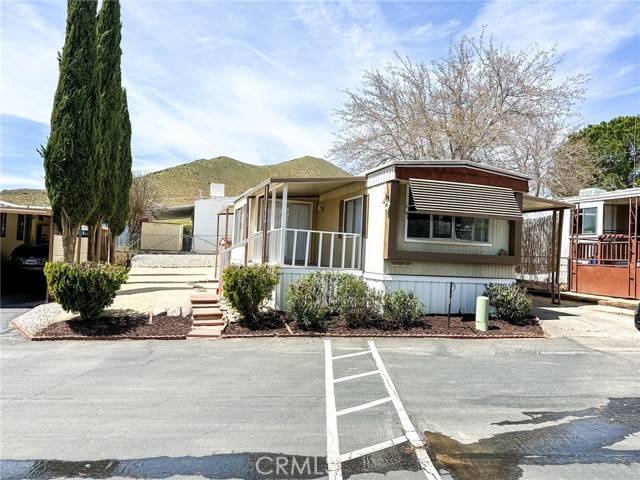 Acton, CA 93510,2451 Soledad Canyon #10