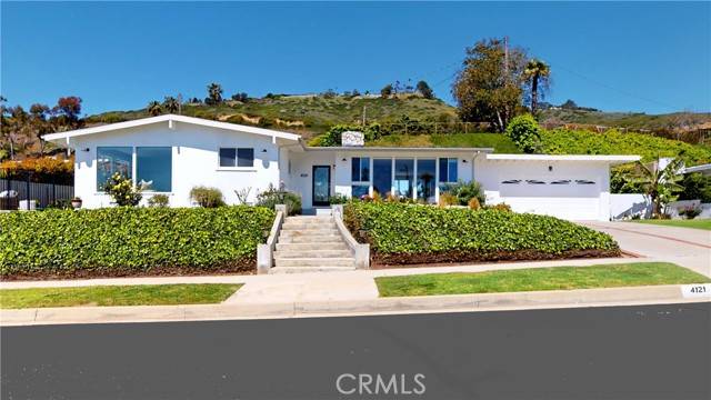 Rancho Palos Verdes, CA 90275,4121 Dauntless Drive