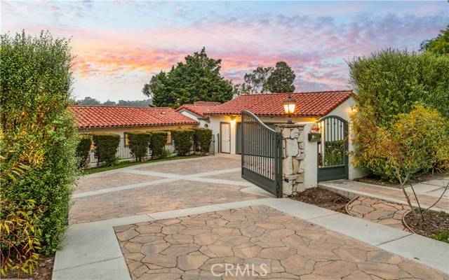 Palos Verdes Estates, CA 90274,2765 Via Campesina