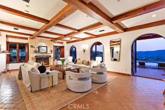 Ojai, CA 93023,2835 Hermitage Road