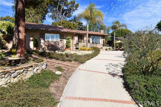 Palos Verdes Estates, CA 90274,4057 Via Pavion