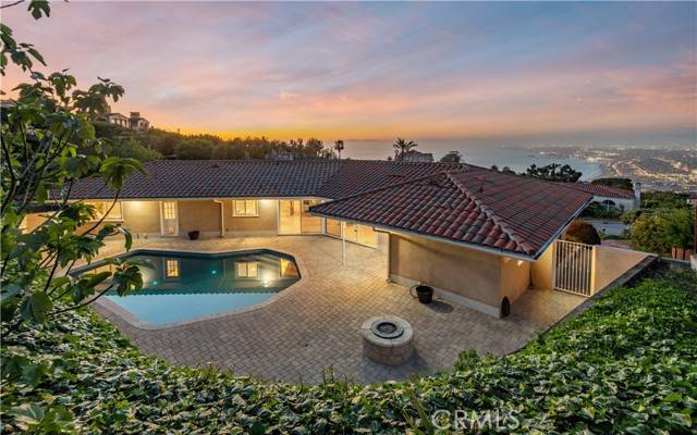 Palos Verdes Estates, CA 90274,929 Via Del Monte