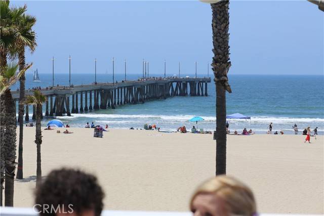 Venice, CA 90291,3003 Ocean Front Walk