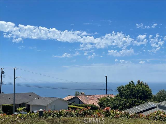 Rancho Palos Verdes, CA 90275,6549 Eddinghill Drive