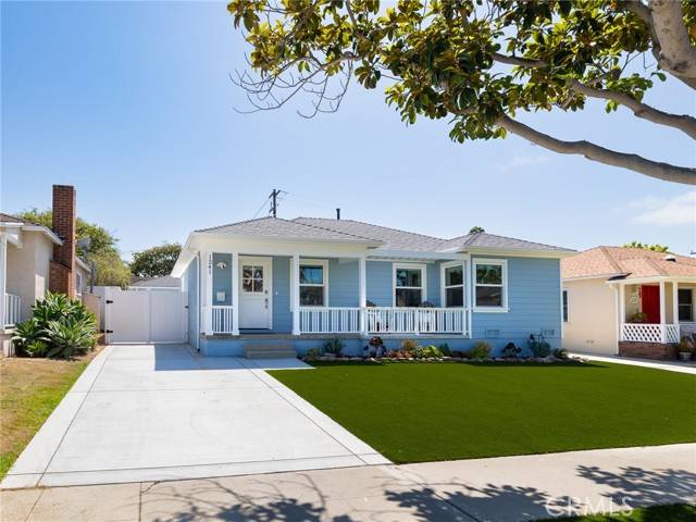 Redondo Beach, CA 90277,1241 S Helberta Avenue