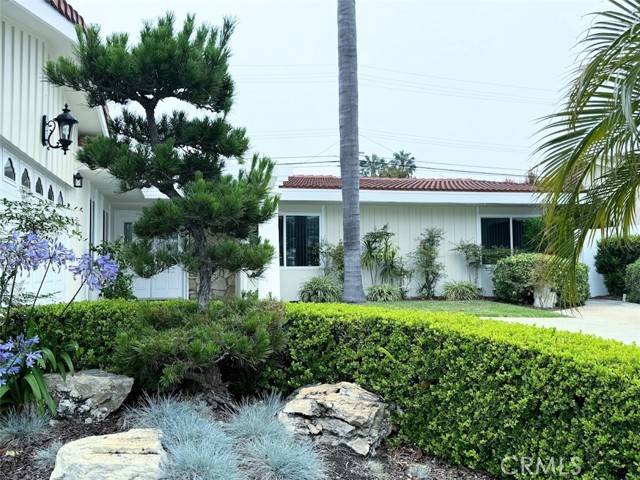 Rancho Palos Verdes, CA 90275,28705 Golden Meadow Drive