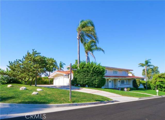 Palos Verdes Estates, CA 90274,989 Via Rincon