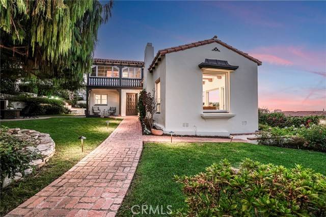 Palos Verdes Estates, CA 90274,501 Via Almar