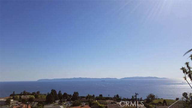 Rancho Palos Verdes, CA 90275,3276 Deluna Drive