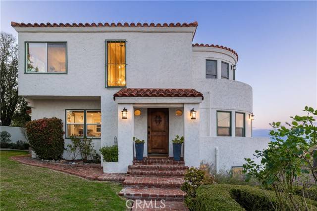 Rancho Palos Verdes, CA 90275,6401 Corsini Place