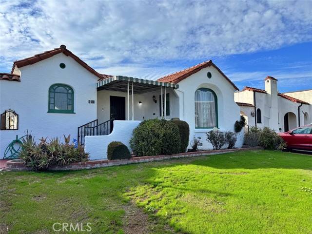 Los Angeles, CA 90043,4705 S Victoria Avenue