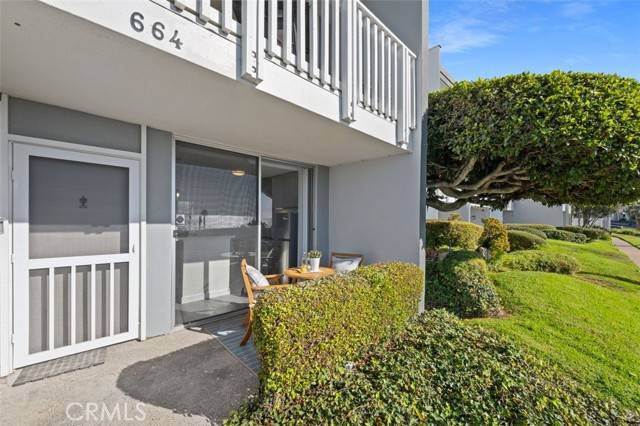 Redondo Beach, CA 90277,664 The Village #290