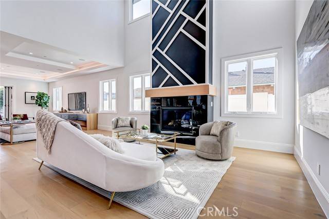 Manhattan Beach, CA 90266,1544 Mathews Avenue
