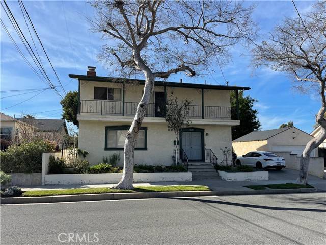 Lawndale, CA 90260,16811 Freeman Avenue