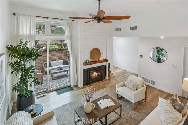 Marina Del Rey, CA 90292,13232 Fiji Way #G